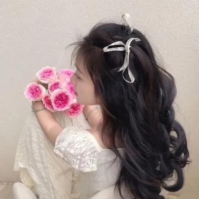 细长的电话线